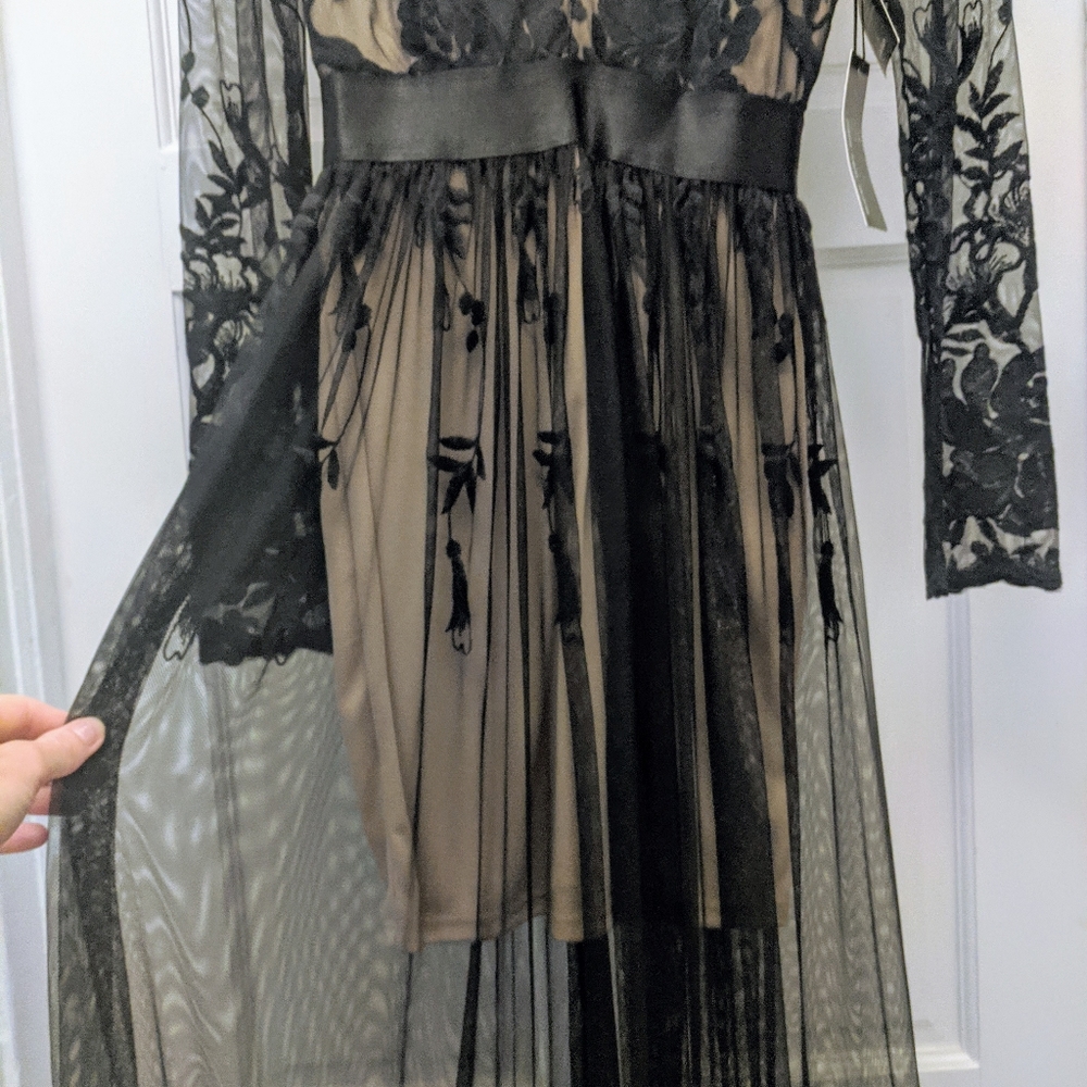 LuLu's NWT Black Lace dress - Picture 2 of 9